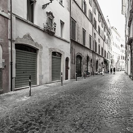 Old Monserrato In Campo De' Fiori Rome Extérieur photo